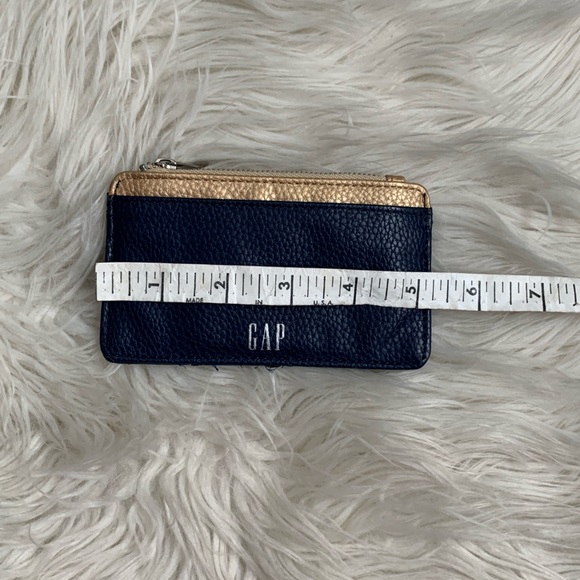 Card Case - Picture 3 of 10